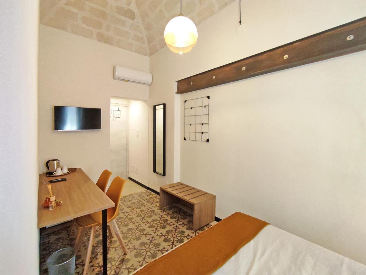 Bassi77 - Rooms & Apartments Trapani Eksteriør bilde