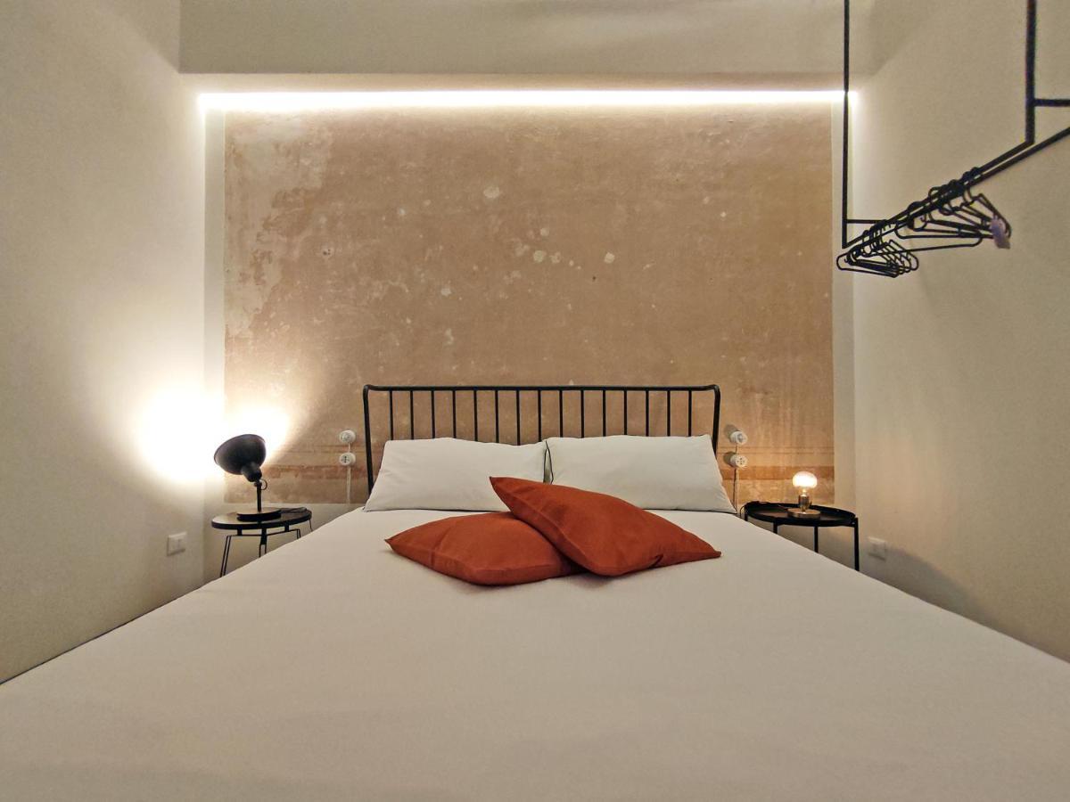 Bassi77 - Rooms & Apartments Trapani Eksteriør bilde