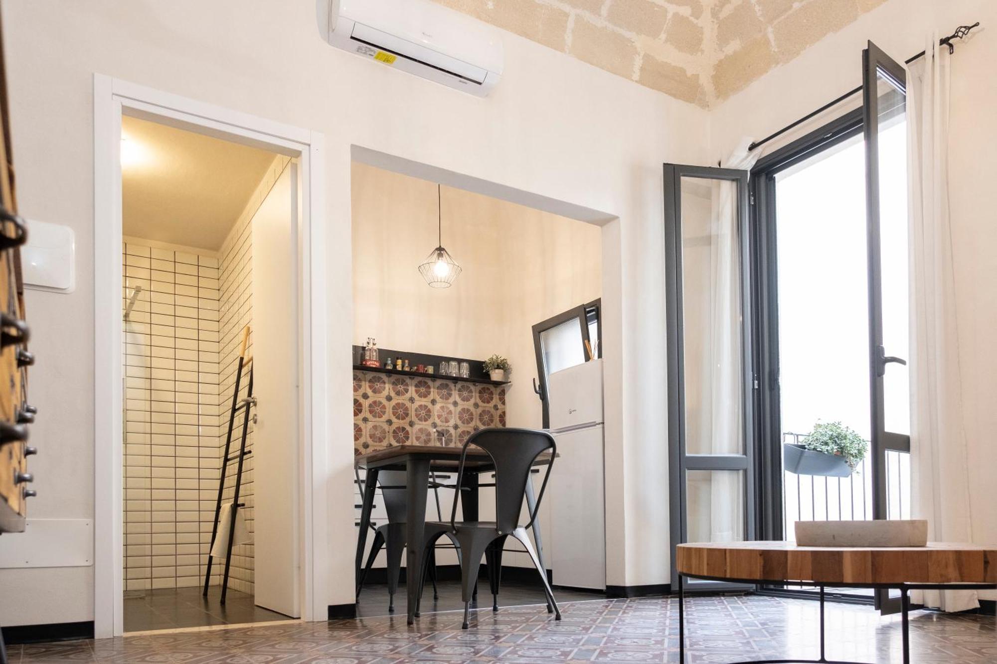 Bassi77 - Rooms & Apartments Trapani Eksteriør bilde